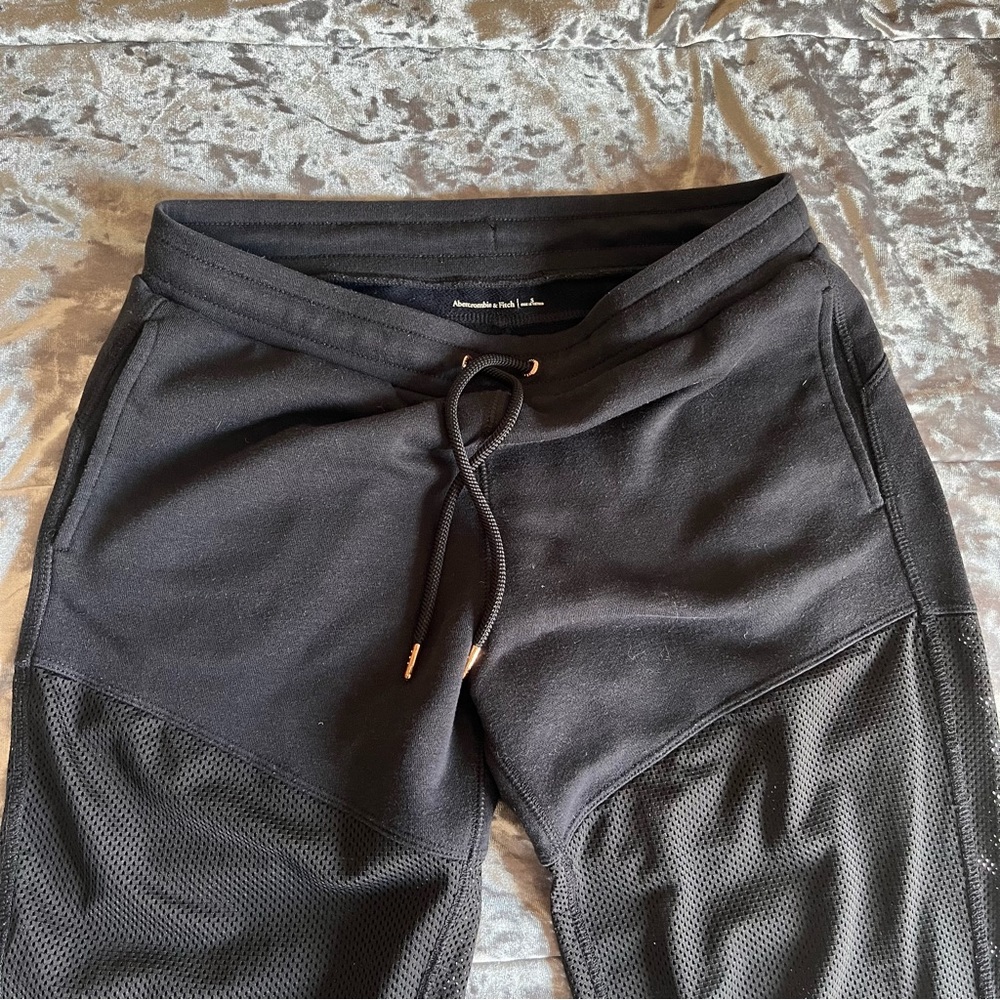 Black Abercrombie mesh Jogger Sweatpants - Picture 9 of 12